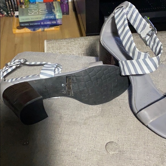 Brand new Rockport sandals size 5.5 - Picture 2 of 2
